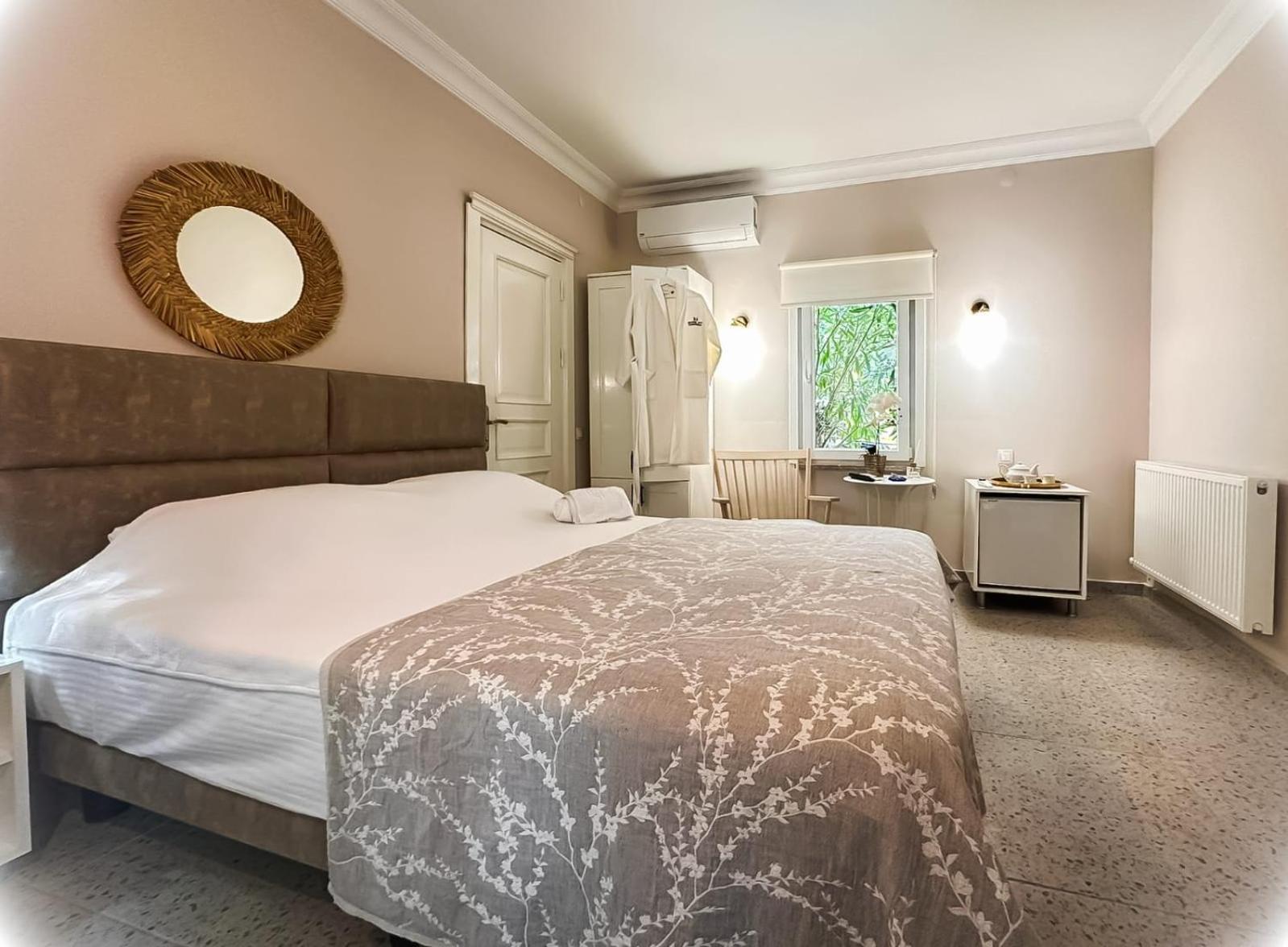 Hi Hotel Ivy Bueyuekada Adalar Eksteriør billede