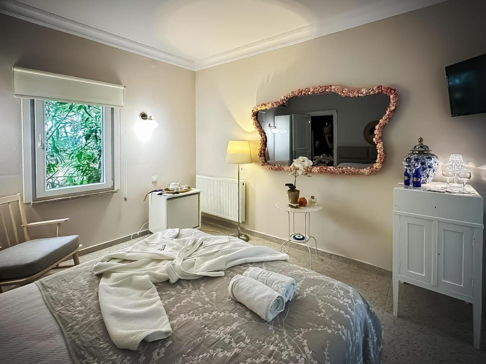 Hi Hotel Ivy Bueyuekada Adalar Eksteriør billede