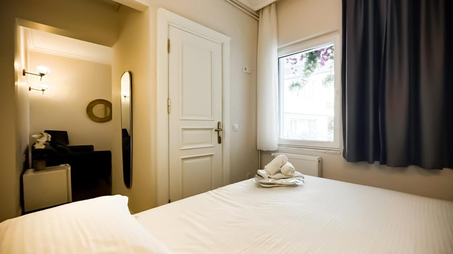 Hi Hotel Ivy Bueyuekada Adalar Eksteriør billede